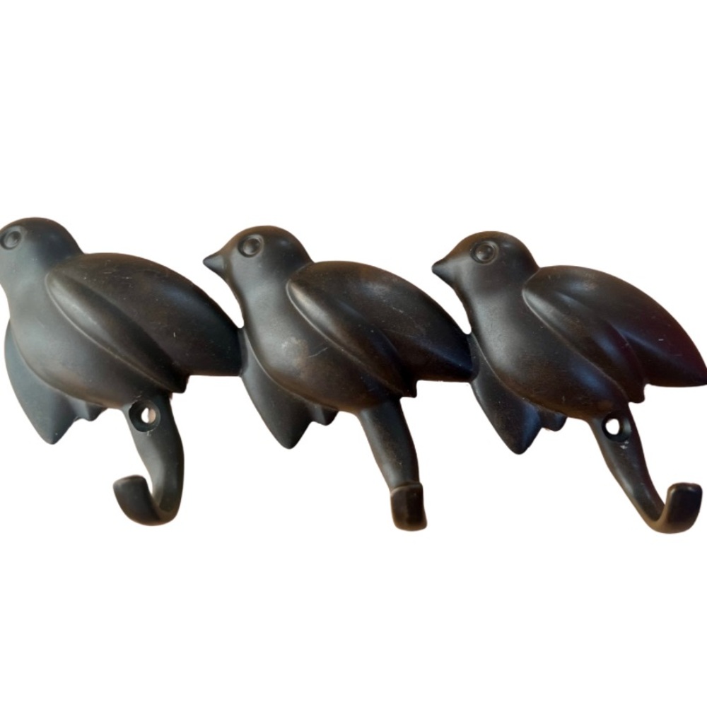 Stylish Dark Metal Quail Wall Hooks